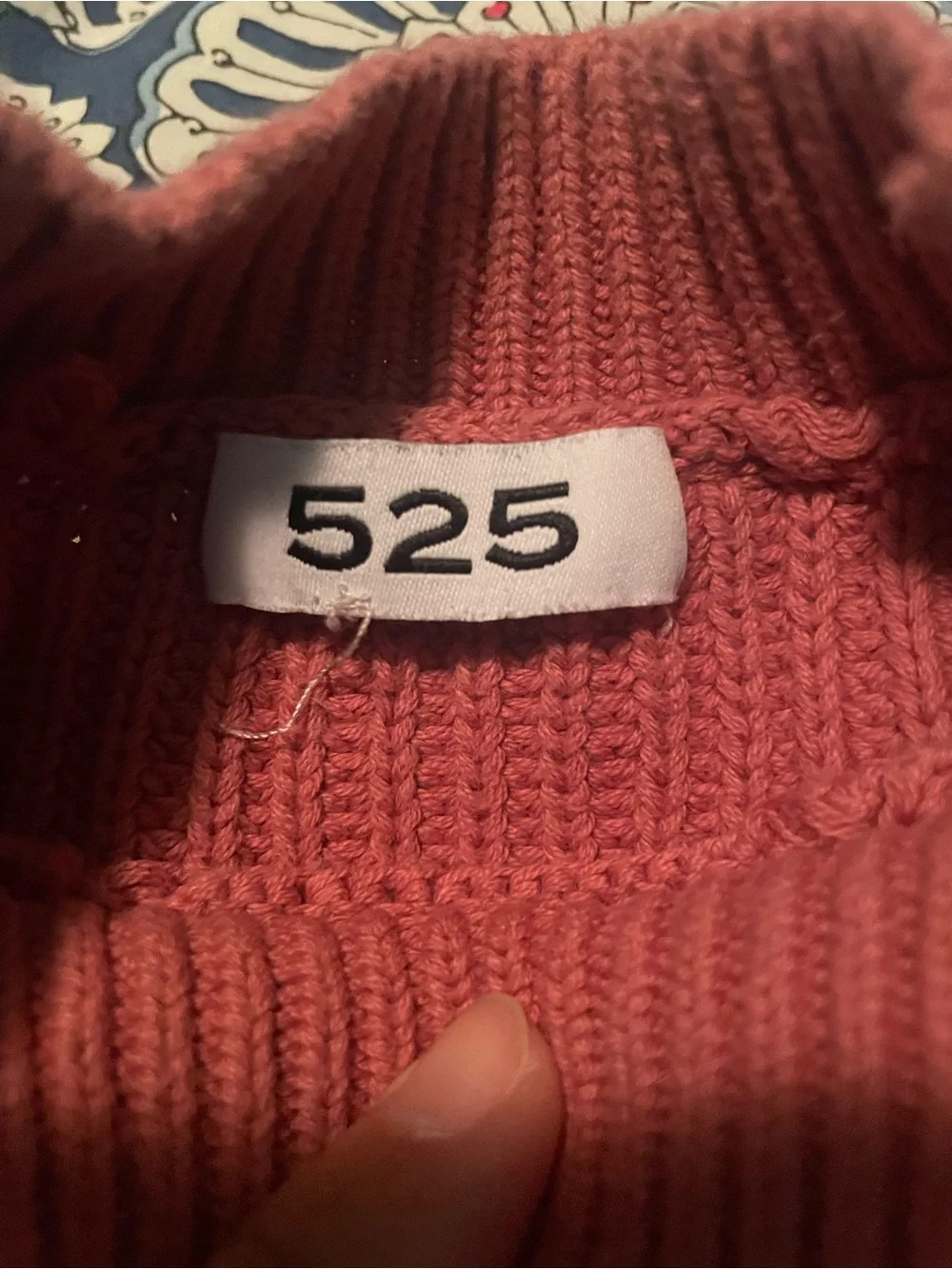 Lot of 4 sweaters